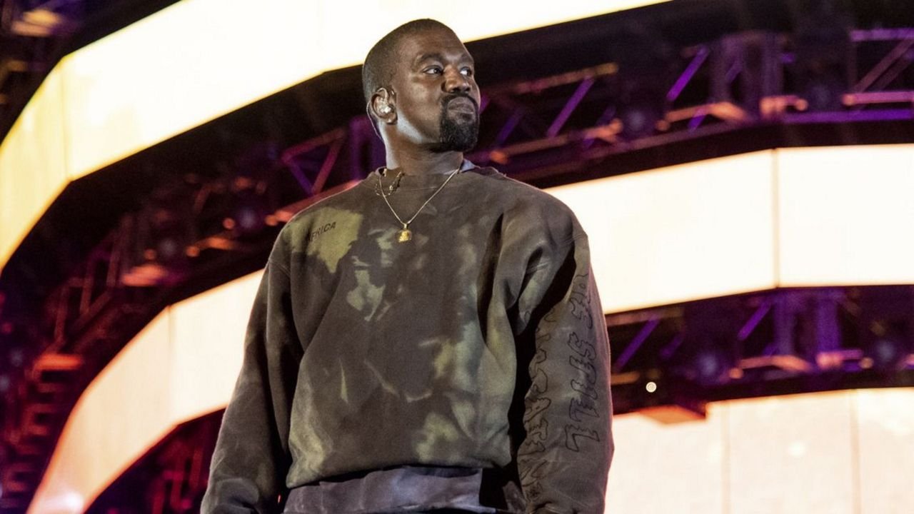 10-11-2020_Kanye_West_Birthday_Party_Candidate_Rapper